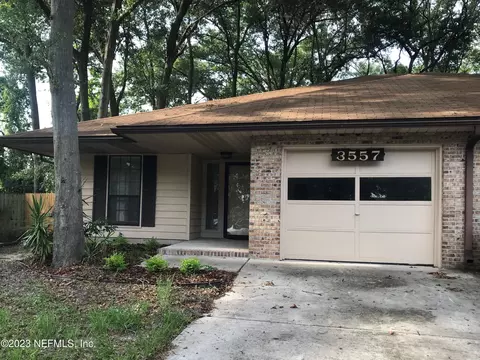 3557 Villa Pl, Jacksonville, FL 32277
