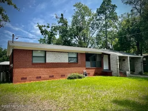 2455 Gayland Rd, Jacksonville, FL 32218