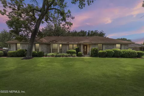 11228 N Raley Creek Dr, Jacksonville, FL 32225