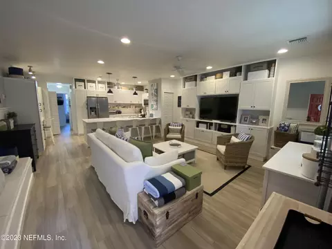 1830 Sevilla Blvd #111, Atlantic Beach, FL 32233