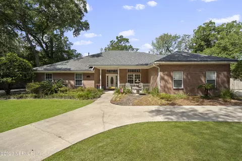 2440 Shalimar Ln, Orange Park, FL 32073