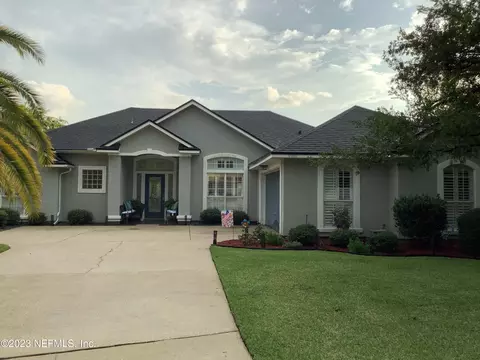 9002 Needlepoint Pl, Jacksonville, FL 32244
