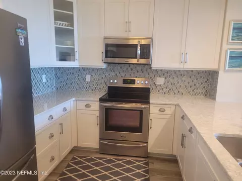 60 Surfview Dr #219, Palm Coast, FL 32137