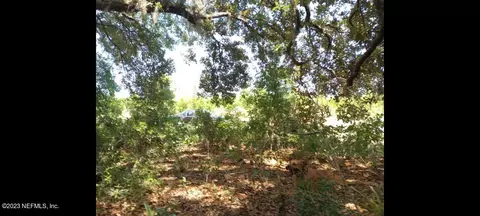 304 Ridge Rd, Satsuma, FL 32189