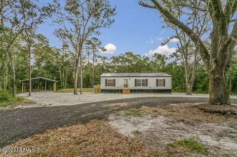 5070 Irving St, Hastings, FL 32145