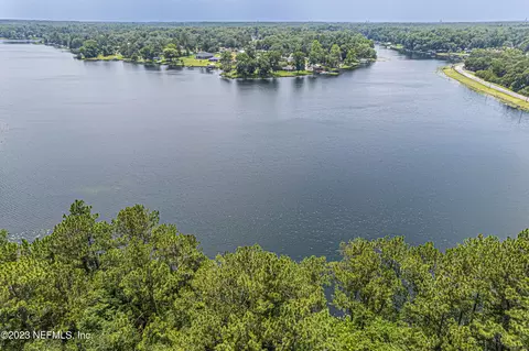 234 Lake Asbury Dr, Green Cove Springs, FL 32043