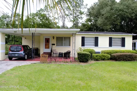5767 Norde Dr E, Jacksonville, FL 32244