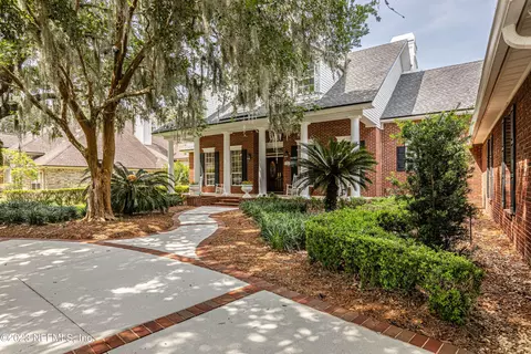 1993 Salt Myrtle Ln, Fleming Island, FL 32003