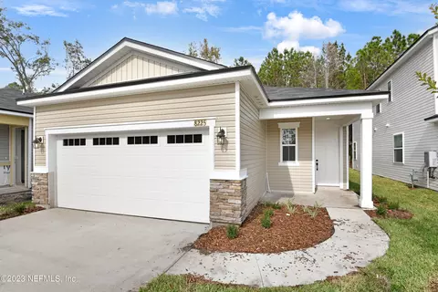 8225 Marietta Still Dr, Jacksonville, FL 32221