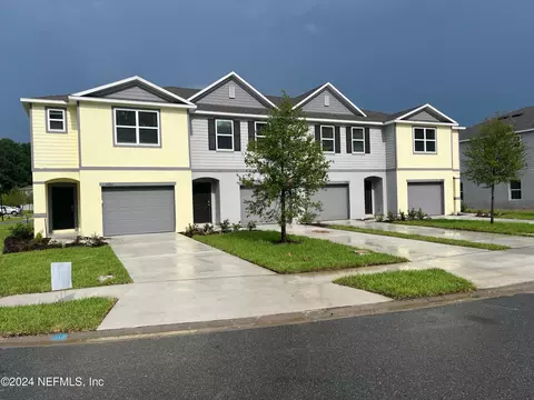 10495 Keegan Ct, Jacksonville, FL 32218