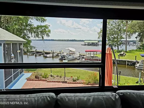 1074 Front St Lot #LOT 21, Welaka, FL 32193