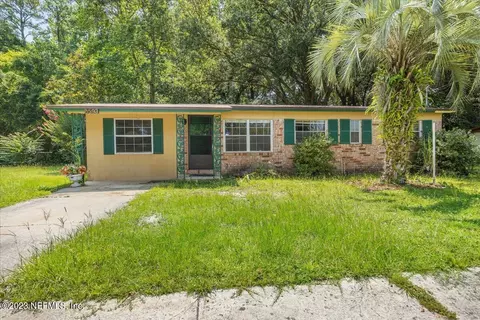 8593 Darlington Dr, Jacksonville, FL 32208