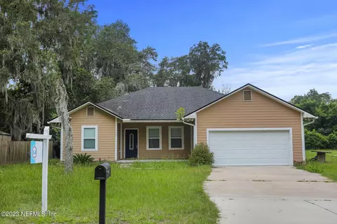 236 7th S St, Macclenny, FL 32063