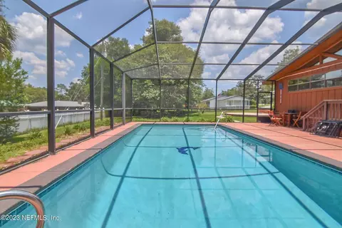 6 Putter Ln, Palatka, FL 32177