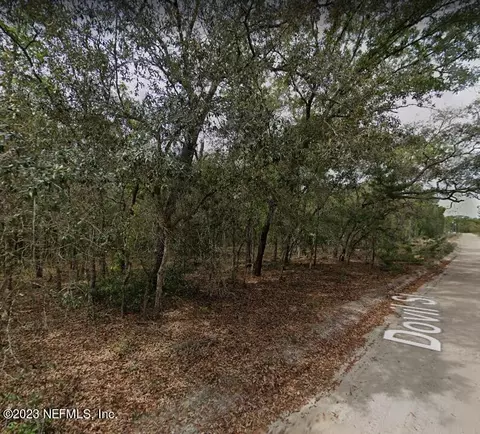 7 Dovil Street, Interlachen, FL 32148