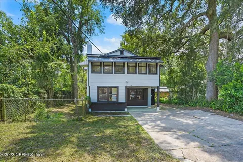 92 W 55th St, Jacksonville, FL 32208