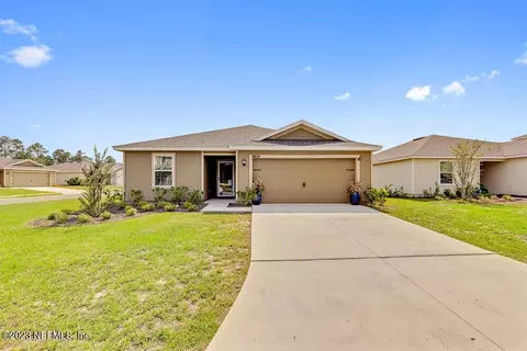 8624 Lake George Cir E, Macclenny, FL 32063