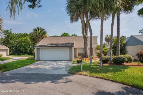 2525 Dauphine Ct W, Ponte Vedra Beach, FL 32082