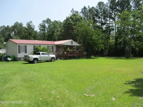 44123 Willow Ln, Callahan, FL 32011