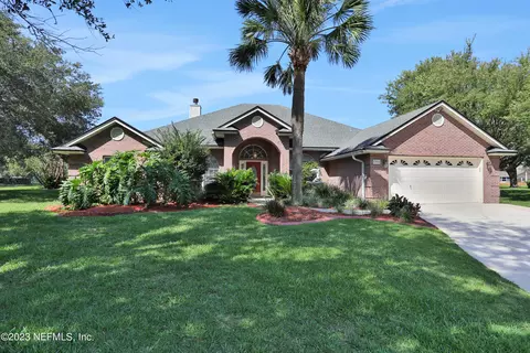 305 Village Green Ave, Saint Johns, FL 32259