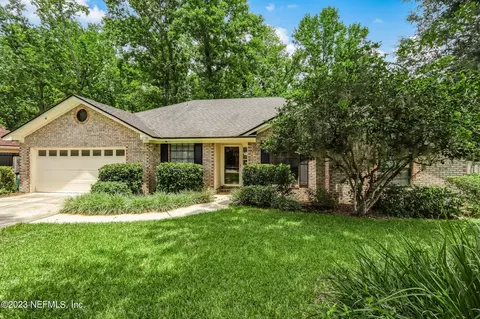 12136 Reservoir W Ln, Jacksonville, FL 32223