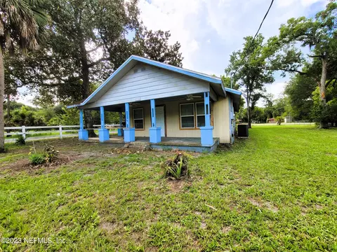 5570 Navarre Ave, Hampton, FL 32044