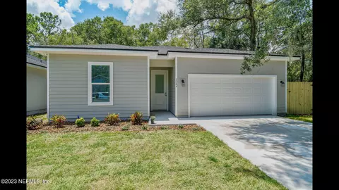 2084 Alley Rd, Atlantic Beach, FL 32233
