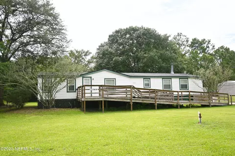 11349 Deerwood Cir, Macclenny, FL 32063