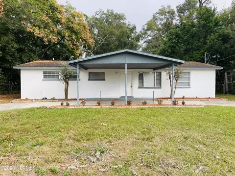 335 Arora Blvd, Orange Park, FL 32073