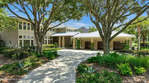 4409 Catheys Club Ln, Jacksonville, FL 32224
