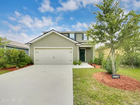 8378 Meadow Walk Ln, Jacksonville, FL 32256