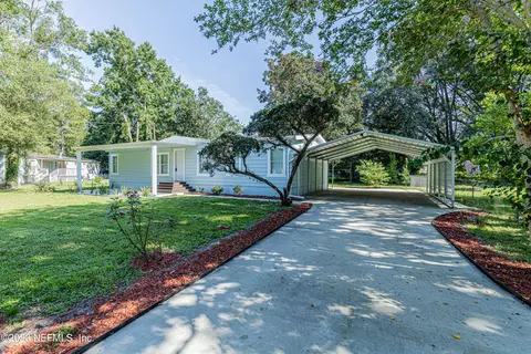 9967 Bobby Rd, Jacksonville, FL 32222