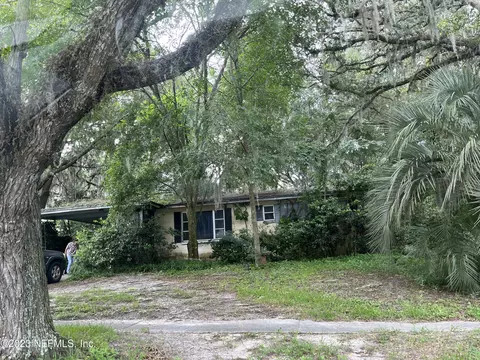 392 Arora Blvd, Orange Park, FL 32073