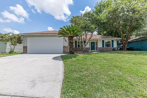 2146 The Woods Dr E, Jacksonville, FL 32246