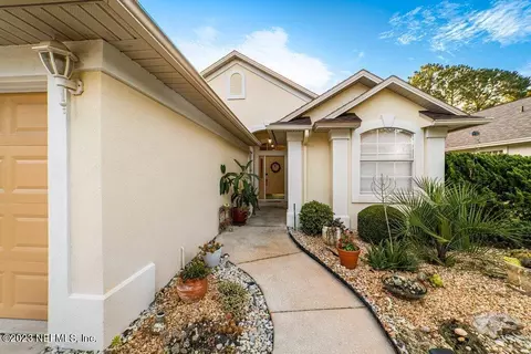 701 Putters Green Way S, Saint Johns, FL 32259