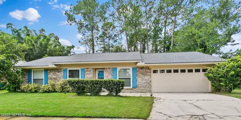 10484 Indian Walk Rd, Jacksonville, FL 32257