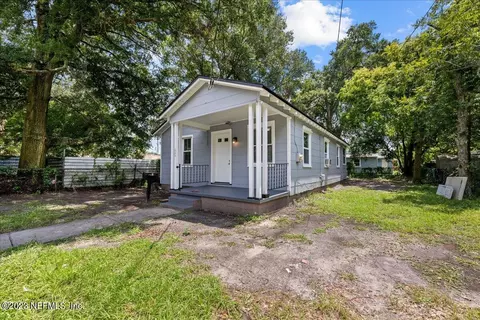 1052 Winthrop St, Jacksonville, FL 32206