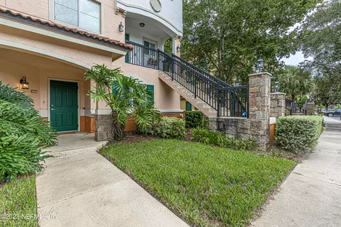 9745 Touchton Rd #1105, Jacksonville, FL 32246