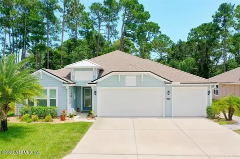271 Lost Lake Dr, Saint Augustine, FL 32086