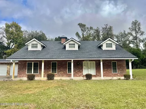 9833 Persimmon Rd, Macclenny, FL 32063