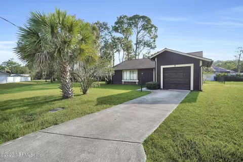 8 Webb Pl, Palm Coast, FL 32164