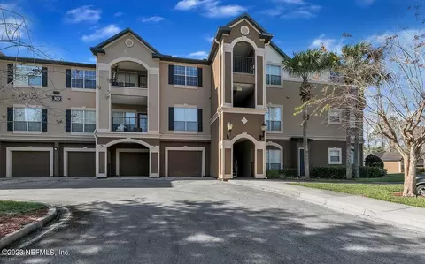 10961 Burnt Mill Rd #338, Jacksonville, FL 32256
