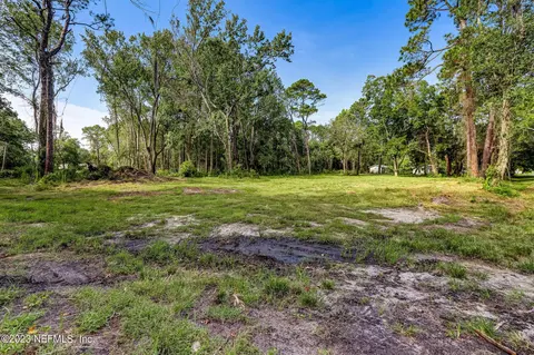 554 Pine Rd, Fernandina Beach, FL 32034