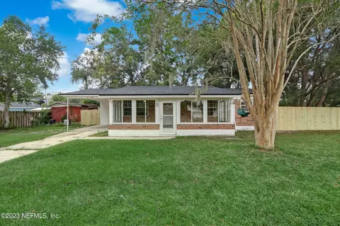 4234 Key Largo Dr, Jacksonville, FL 32218