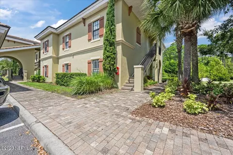400 La Travesia Flora #203, Saint Augustine, FL 32095