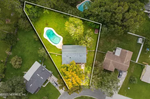 203 E Teakwood Cir, Middleburg, FL 32068