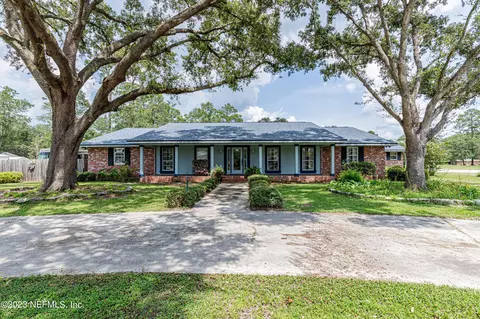 355 2nd St S, Macclenny, FL 32063