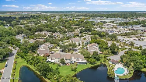 1437 Spindrift Cir E, Neptune Beach, FL 32266