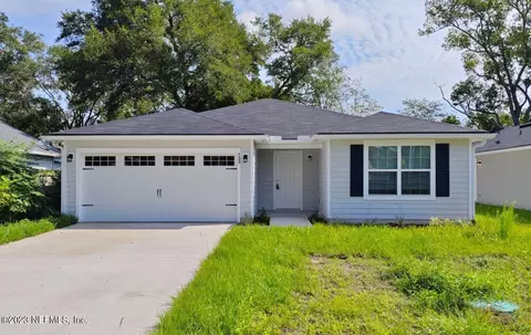 133 Sago Ave, Jacksonville, FL 32218