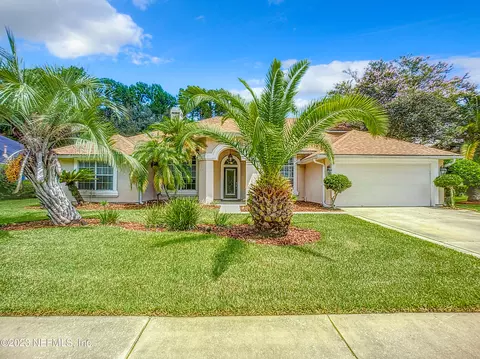 914 Garrison Dr, Saint Augustine, FL 32092